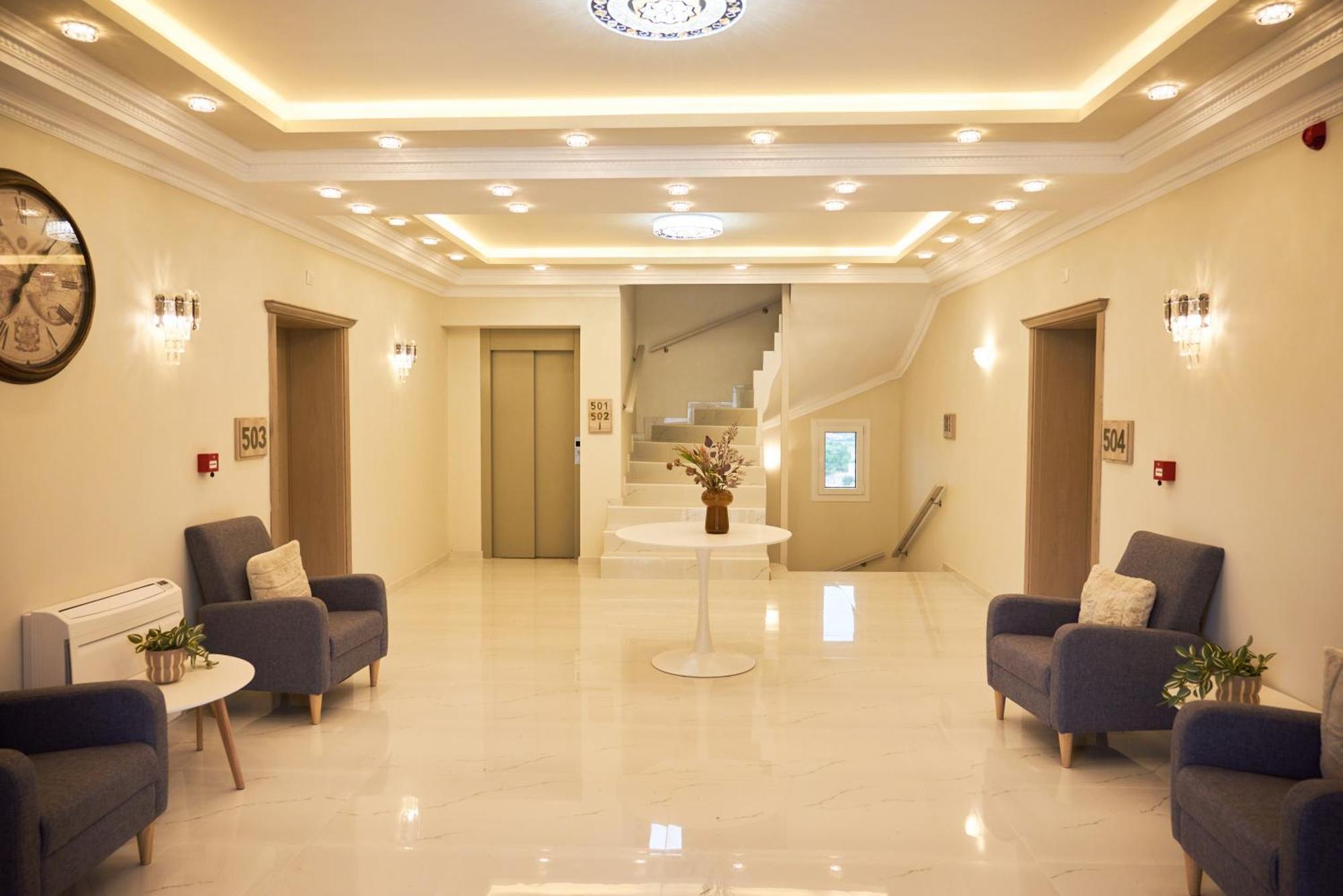 Famissi Sofita 7 Apart otel Kalampáka Dış mekan fotoğraf