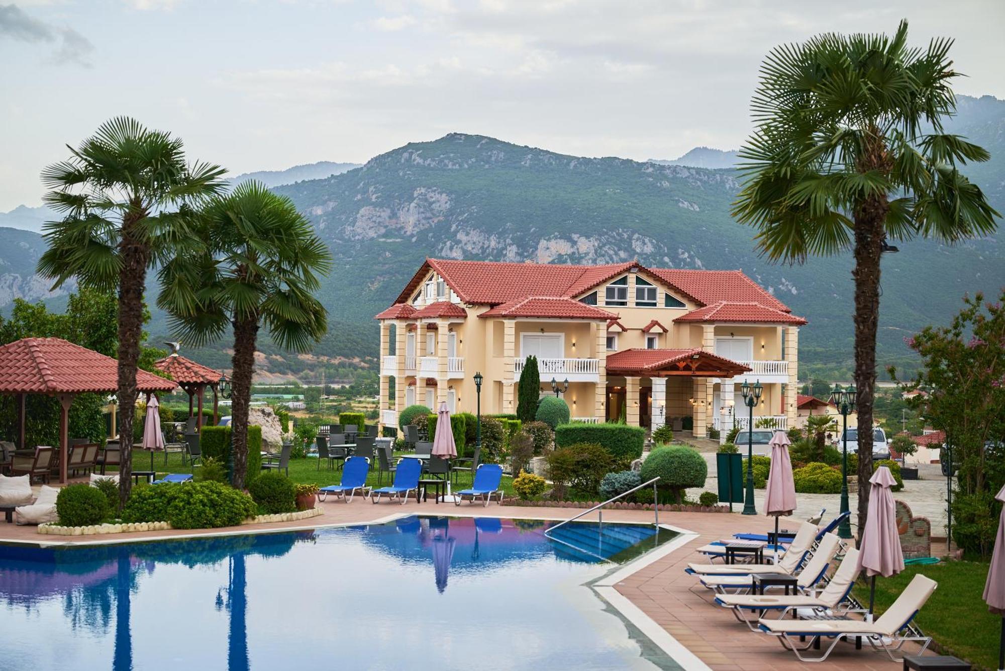 Famissi Sofita 7 Apart otel Kalampáka Dış mekan fotoğraf